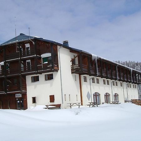 Hôtel Club Le Risoux Bois-dʼAmont Exterior foto